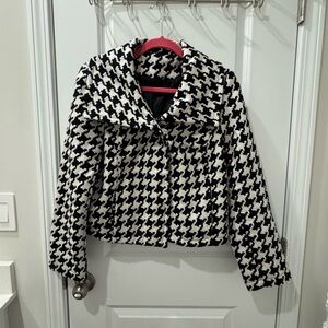 Ambition Black and White Houndstooth Blazer